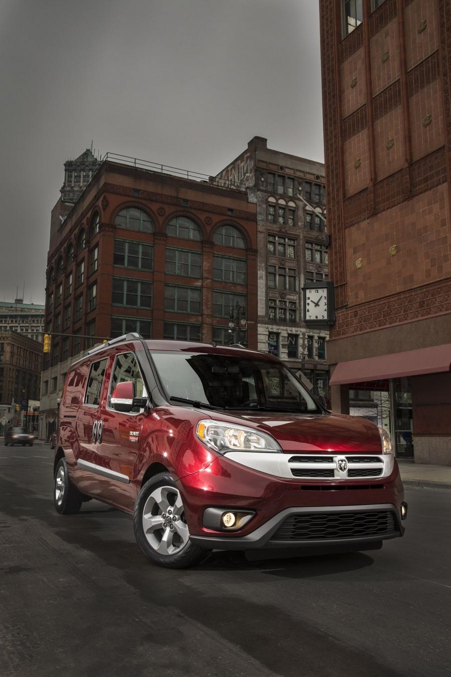  Dodge Ram ProMaster City SLT Wagon 2015 года  (фото 3 из 22)